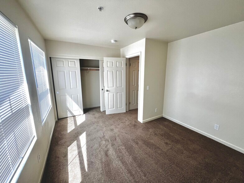 More Photos Of 623 Aston Ave, Santa Rosa Apartments For Sale