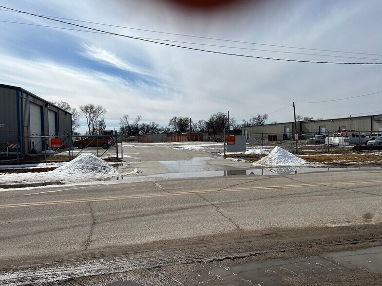 More Photos Of 1613 Read St, Omaha Warehouse For Lease