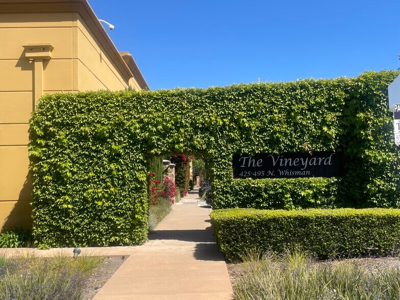 More Photos Of 475 N Whisman Rd, Mountain View Office For Lease