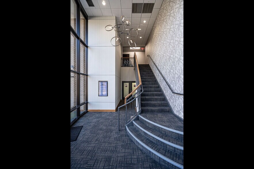 More Photos Of 201 Commonwealth Ct, Cary Office Residential For Lease