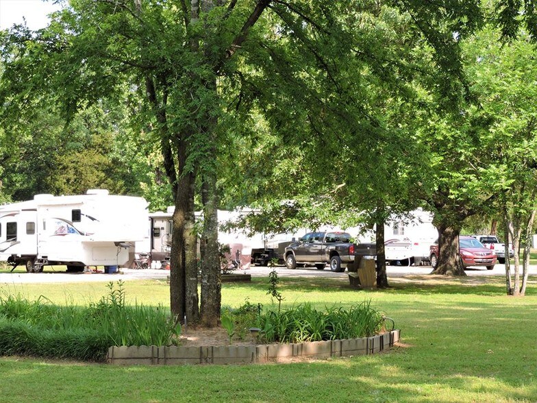 More Photos Of 1083 N 4290 Rd, Sawyer Hotel For Sale