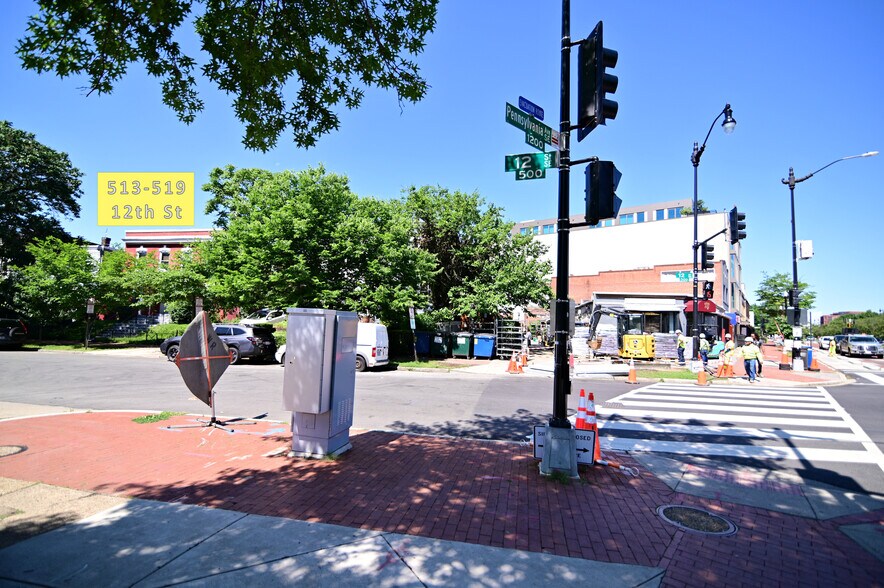 More Photos Of 513-519 12th St SE, Washington Apartments For Sale