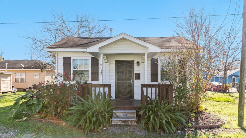 More Photos Of , Houston Multifamily For Sale