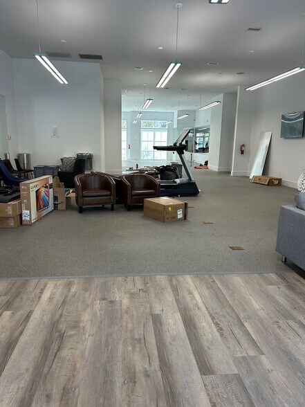 More Photos Of 218 Brighton Park Blvd, Summerville Healthcare For Lease