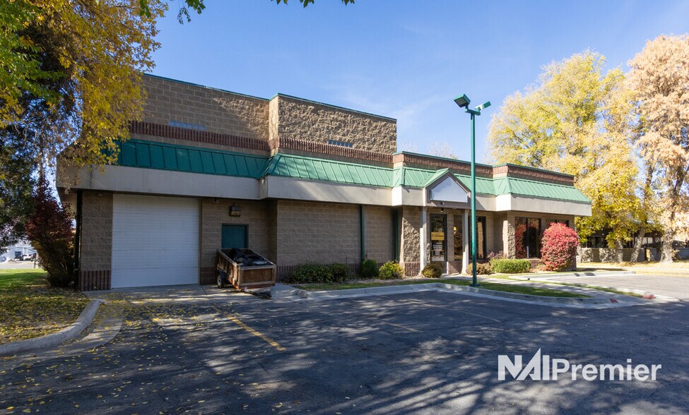 More Photos Of 10763 S State St, Sandy Freestanding For Lease