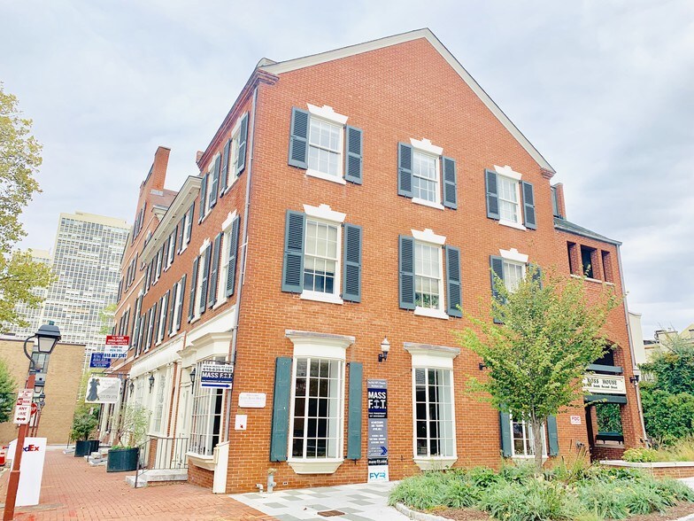 More Photos Of 401-411 S 2nd St, Philadelphia Loft Creative Space For Lease
