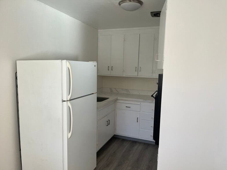 More Photos Of 3541 Dimond Ave, Oakland Apartments For Sale
