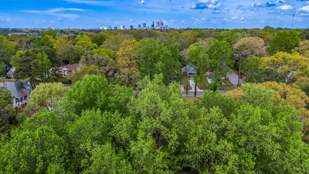 More Photos Of Claire Dr SE & Shadydale Ave SE, Atlanta Land For Sale
