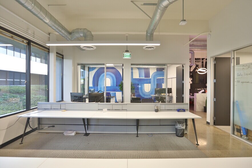 More Photos Of 19732 MacArthur Blvd, Irvine Office For Lease