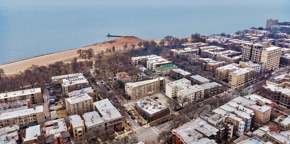 More Photos Of 6935 N Sheridan Rd, Chicago Land For Sale
