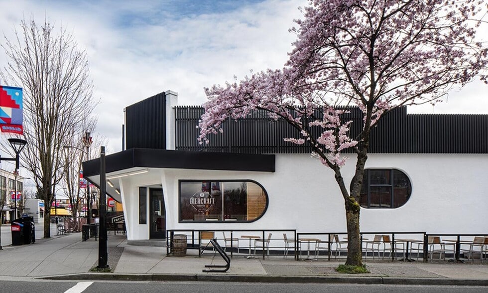 More Photos Of 3305-3317 Cambie St, Vancouver Storefront For Lease