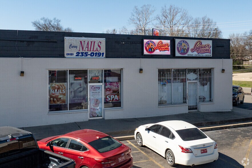 More Photos Of 1900 E Cherokee Ave, Sallisaw Storefront For Sale