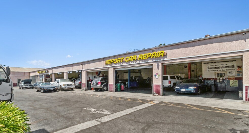 More Photos Of 12121 Lakewood Blvd, Downey Auto Repair For Lease