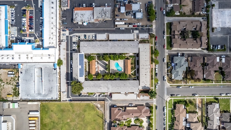 More Photos Of 9931 Central Ave, Garden Grove Apartments For Sale