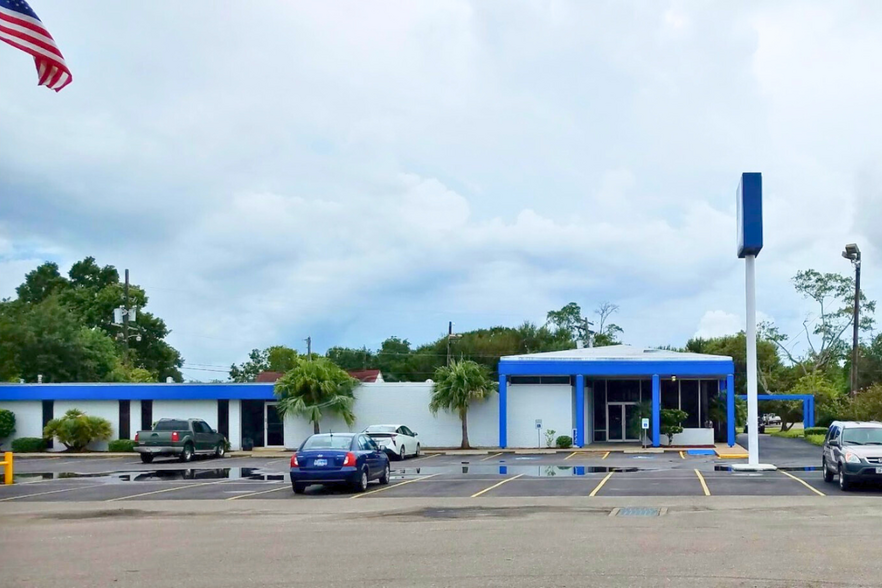 Primary Photo Of 2349 Memorial Blvd, Port Arthur Office For Sale