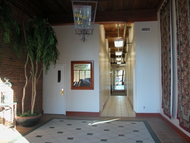More Photos Of 1214 1st Ave, Columbus Loft Creative Space For Lease