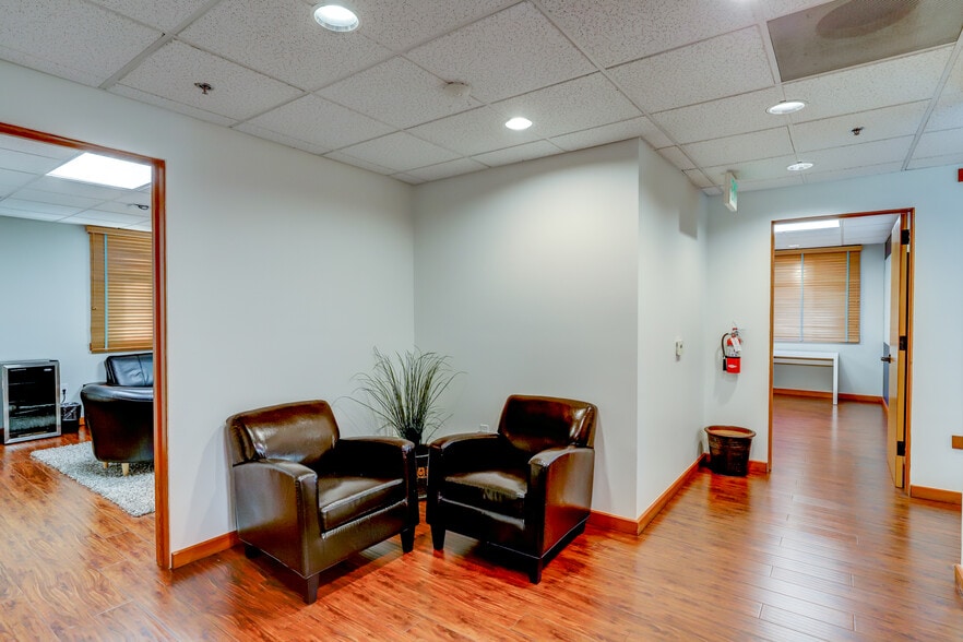 More Photos Of 155 El Camino Real, Tustin Office For Lease