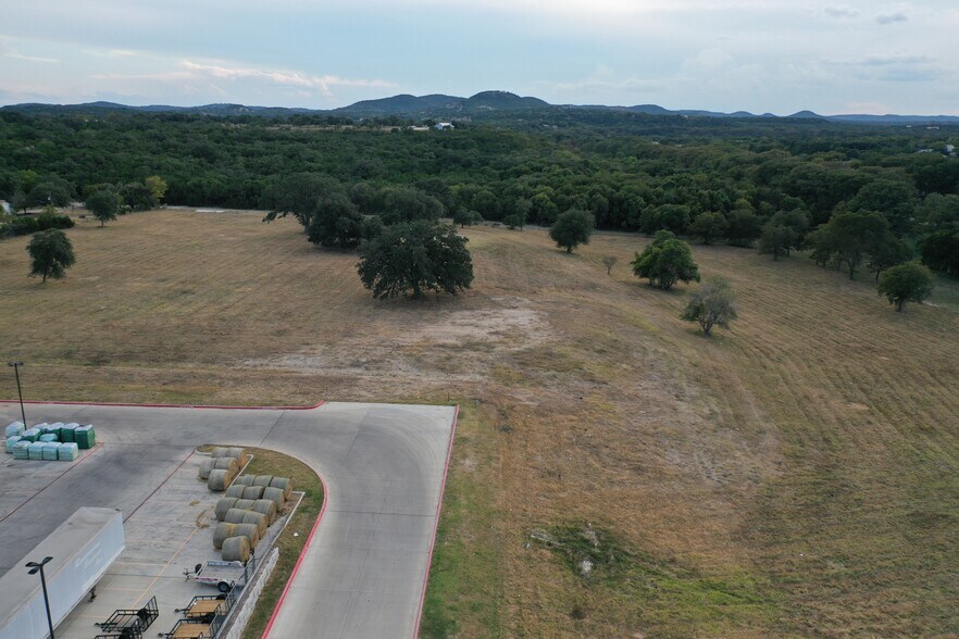 More Photos Of 220 TX-173, Bandera Land For Sale
