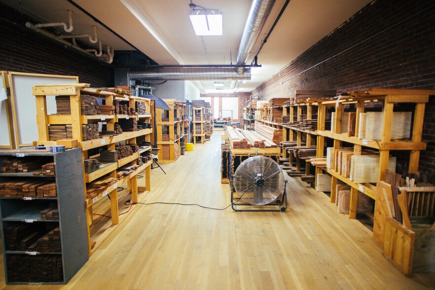 More Photos Of 1410 N Broadway, Saint Louis Storefront Retail Residential For Sale