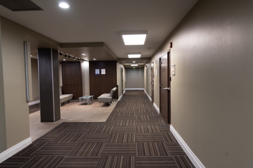 More Photos Of 5701 NW 88th Ave, Tamarac Office For Lease