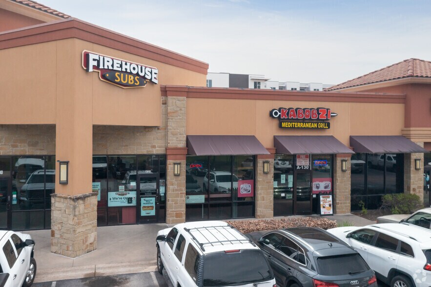 More Photos Of 11101 Burnet Rd, Austin Health Club For Lease