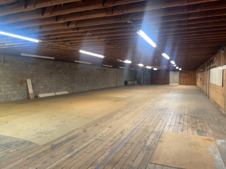 More Photos Of 7663-7667 Broadway, Lemon Grove Supermarket For Sale