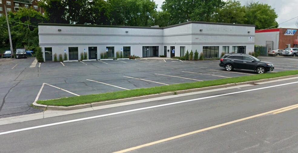 More Photos Of 501 W Colfax St, Palatine Medical For Lease