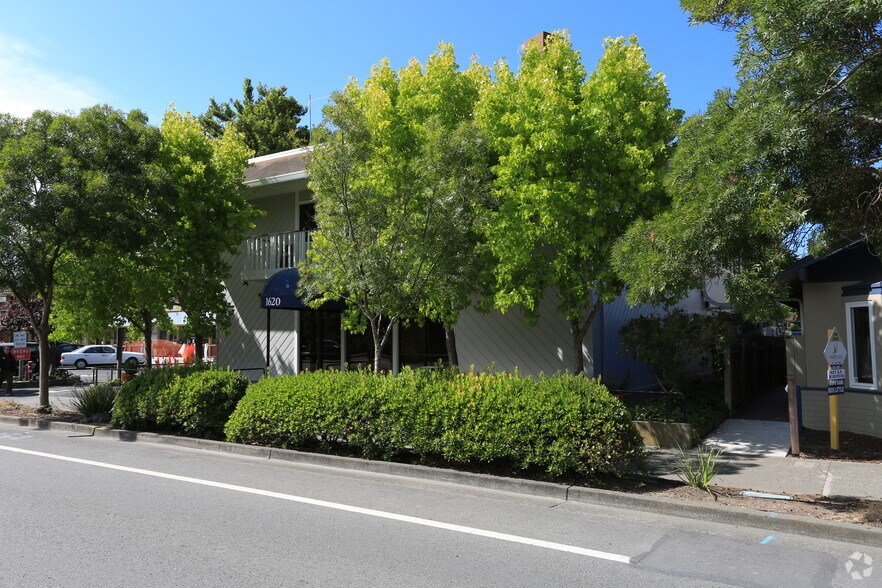 More Photos Of 1620 Tiburon Blvd, Tiburon Office For Lease