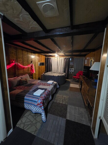 More Photos Of 38 Lehigh Rd, Gouldsboro Hotel For Sale