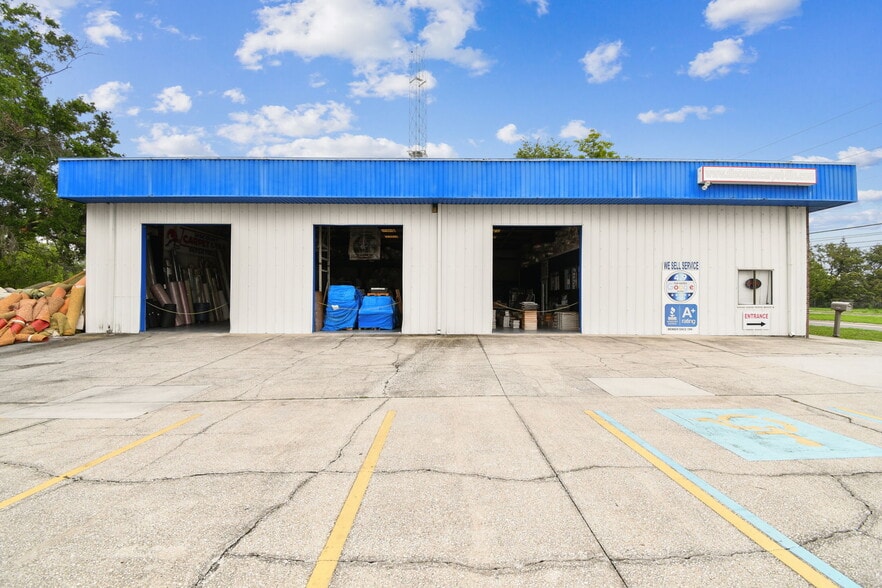 More Photos Of 1220 N Ronald Reagan Blvd, Longwood Freestanding For Sale