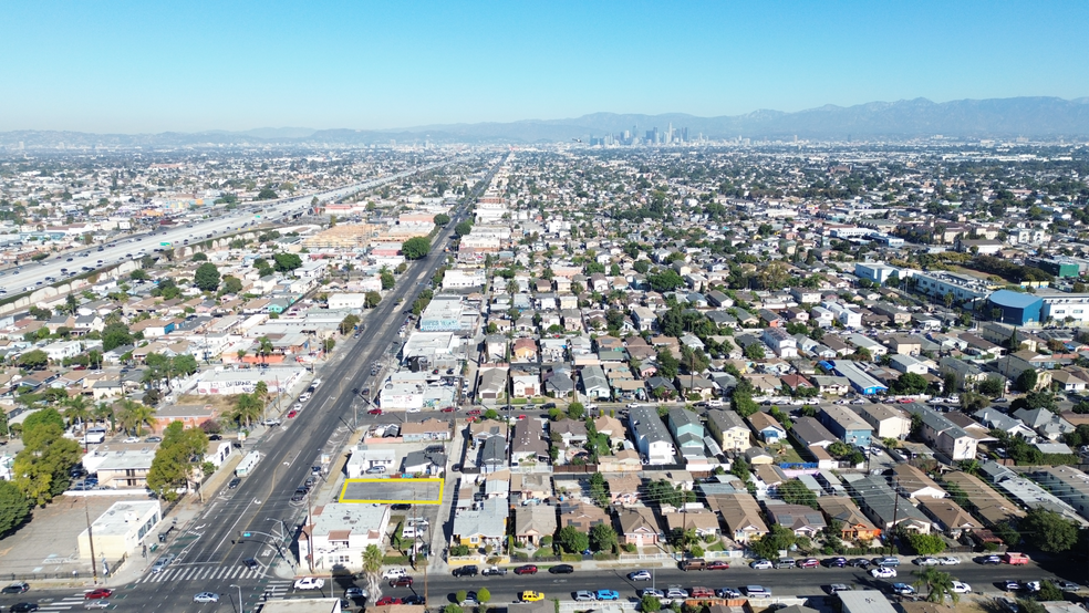 More Photos Of 9118 S Broadway, Los Angeles Land For Sale