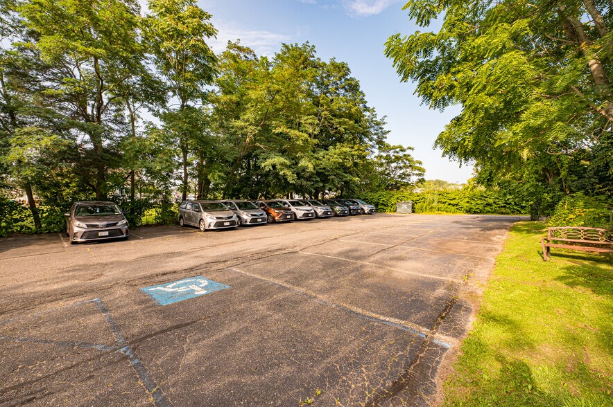 More Photos Of 270 Clocks Blvd, Massapequa Religious Facility For Sale