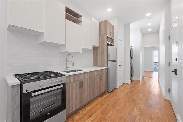 More Photos Of 282 Baldwin Ave, Jersey City Apartments For Sale