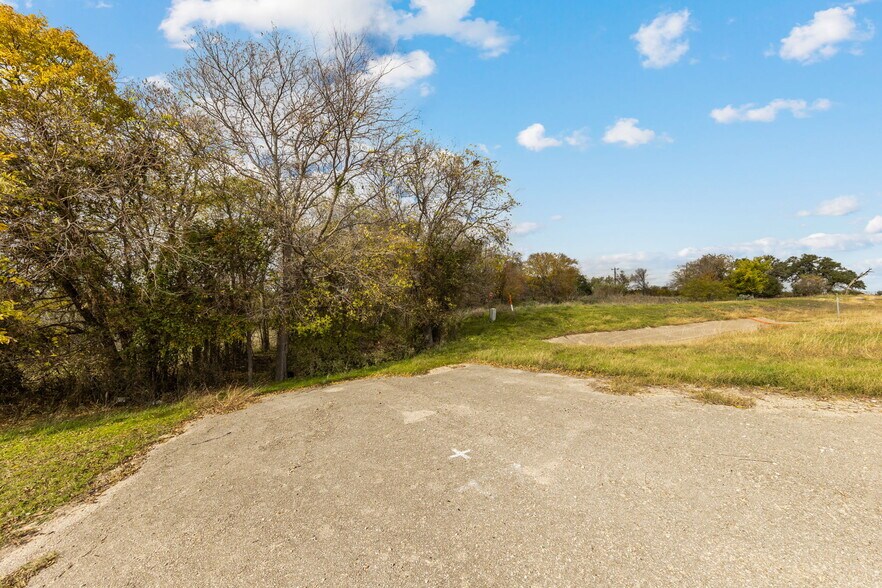 More Photos Of 3625 N Interstate 35, Georgetown Land For Sale