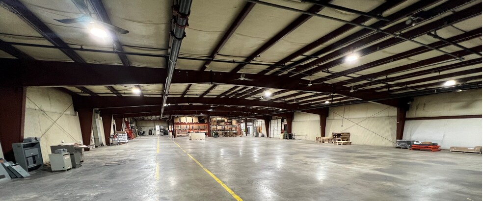 More Photos Of 1101 S Lafayette St, Elkhart Manufacturing For Lease