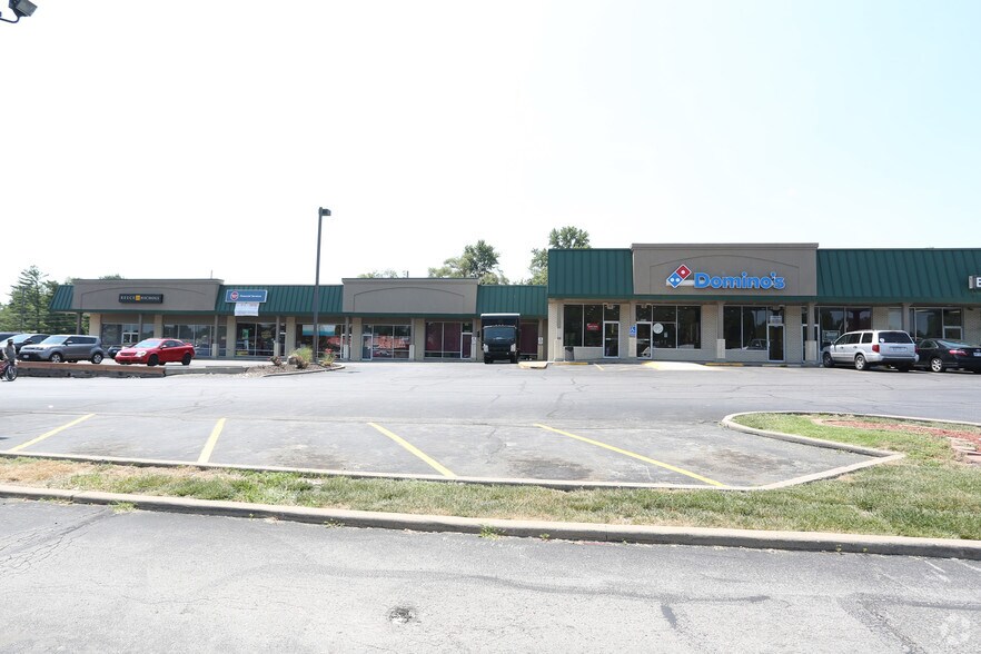More Photos Of 8027-8135 State Ave, Kansas City General Retail For Lease