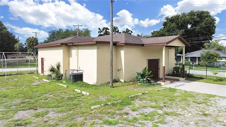 More Photos Of 4501 N 42nd St, Tampa Religious Facility For Sale
