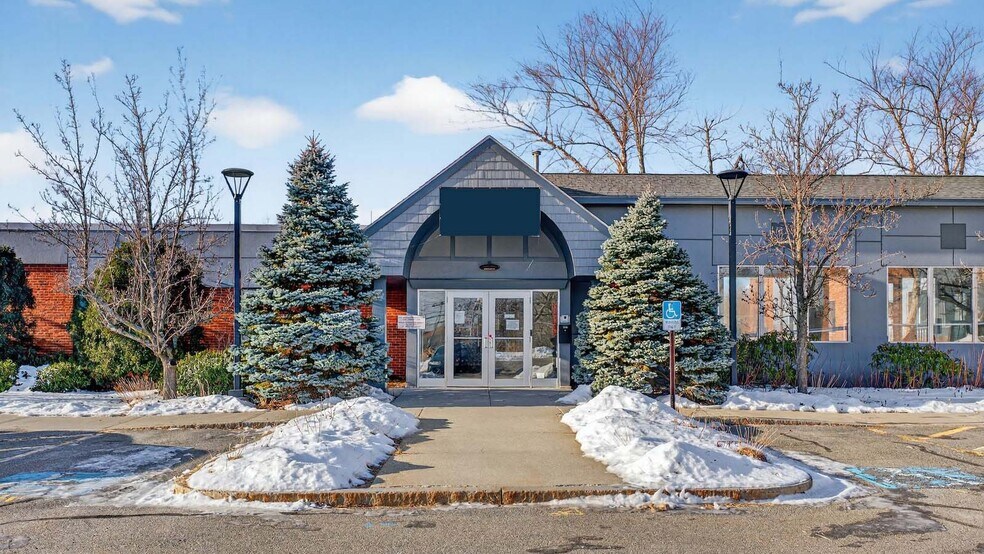 More Photos Of 95-97 Darling Ave, South Portland Office For Sale