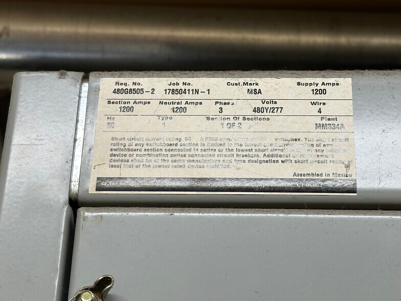 More Photos Of 21130 Centre Pointe Pky, Santa Clarita Warehouse For Lease