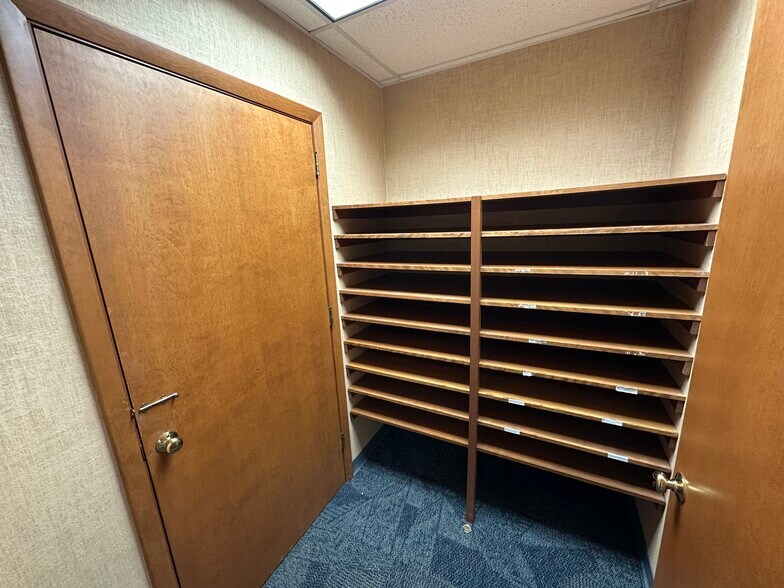 More Photos Of 970 Lee Ann Dr NE, Concord Office For Lease