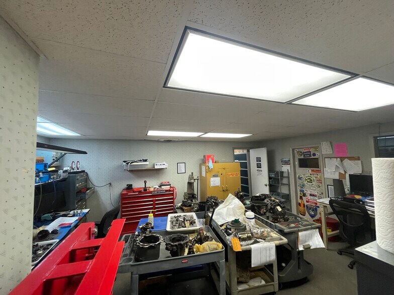 More Photos Of 1800-1812 SW 7th Ave, Pompano Beach Warehouse For Sale