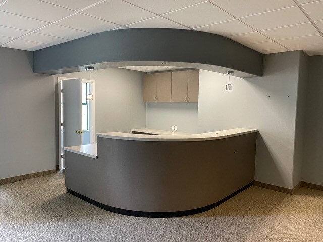 More Photos Of 1026 Oak St, Clayton Storefront Retail Office For Sale