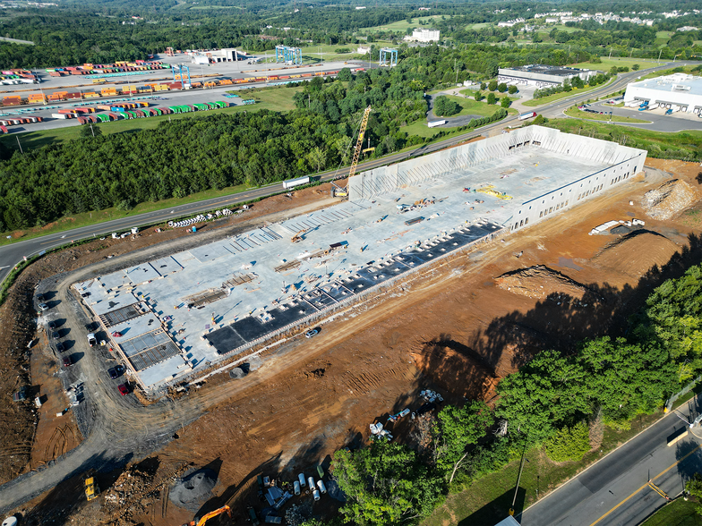 More Photos Of Toray Dr, Front Royal Warehouse For Lease