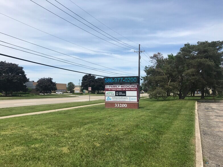 More Photos Of 33200 Dequindre Rd, Sterling Heights Medical For Lease