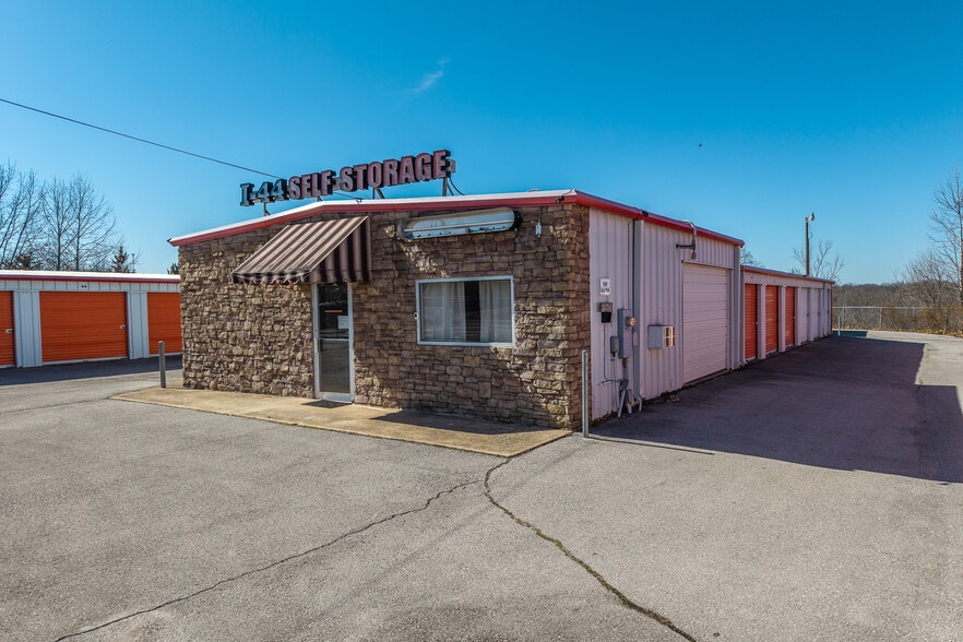 More Photos Of 14305 Saint Robert Outer Rd, Saint Robert Self Storage For Sale