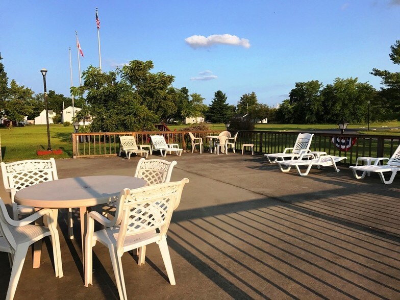 More Photos Of 1030 Arsenal St, Watertown Hotel For Sale