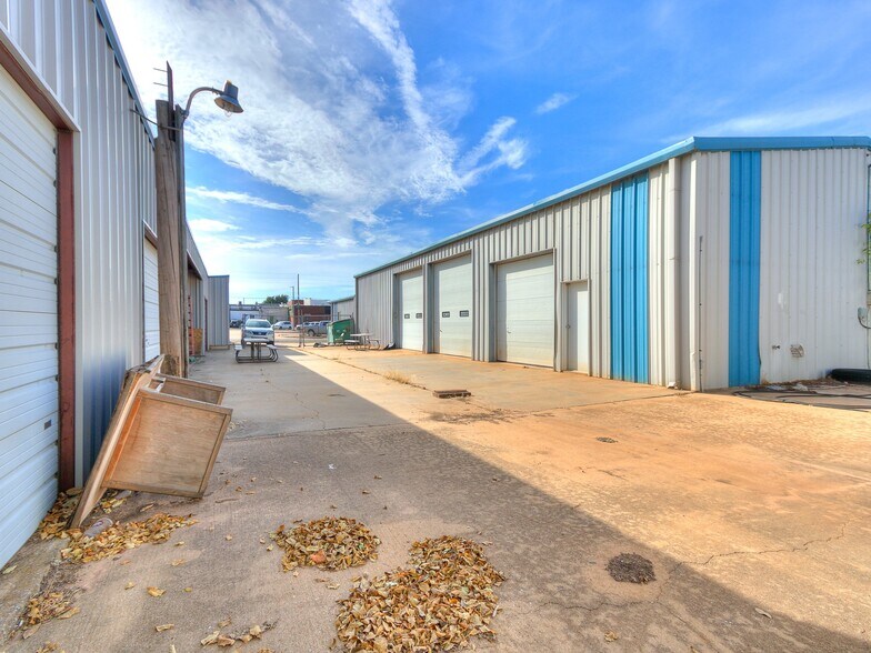 More Photos Of 219 N 6th St, Kingfisher Office For Sale