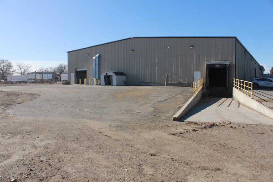 More Photos Of 14444 E I25 Frontage Rd, Mead Warehouse For Lease