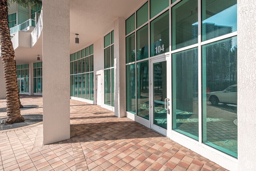 More Photos Of 1 N Ocean Blvd, Pompano Beach Office For Lease