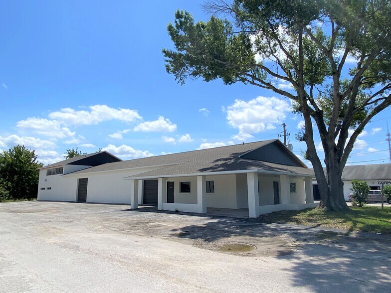 More Photos Of 6010 Wall St, Port Richey Warehouse For Sale